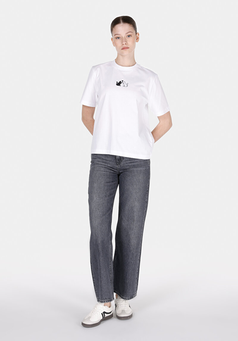 Regular Fit Pamuklu Yuvarlak Yaka Baskılı Kadın Beyaz Kısa Kol Tişört