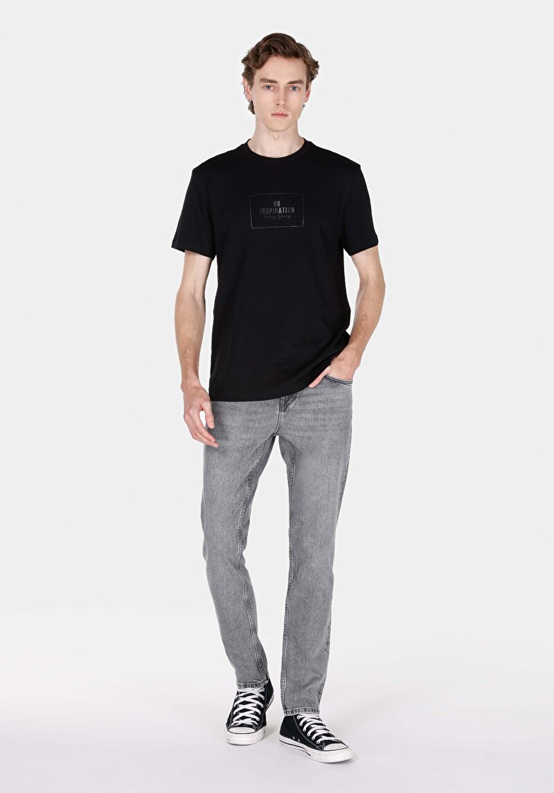 Regular Fit Yuvarlak Yaka Düz Erkek Siyah Kısa Kol Tişört