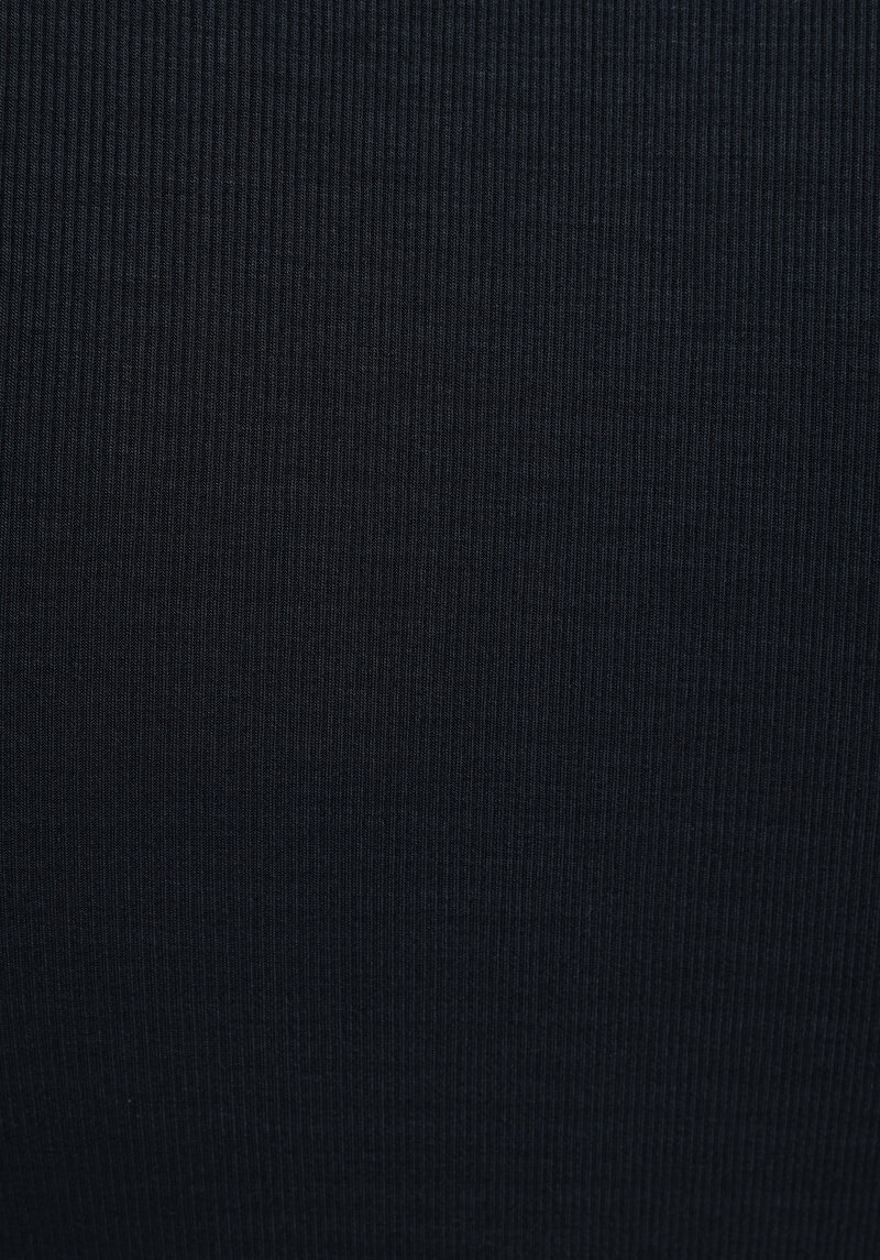 Slim Fit Yuvarlak Yaka Düz Kadın Siyah Kısa Kol Tişört