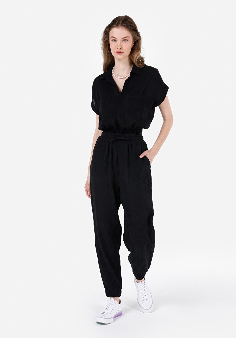 Regular Fit Pamuklu Shirt Neck Kadın Siyah Kısa Kol Gömlek