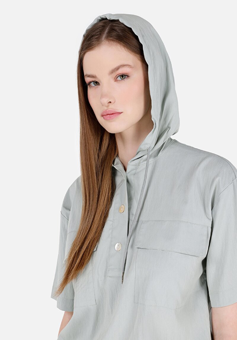 Regular Fit Kapüşonlu  Kadın Yeşil Kısa Kol Gömlek
