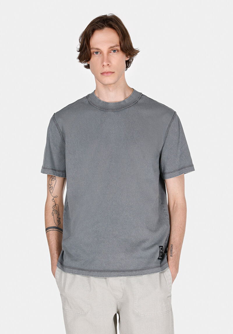 Comfort Fit Yuvarlak Yaka Düz Erkek Antrasit Kısa Kol Tişört
