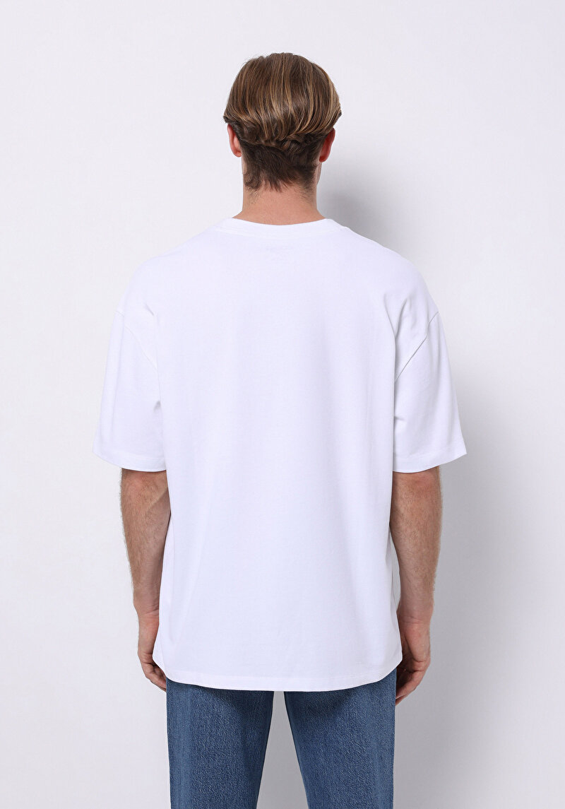 Oversize Fit Pamuklu Yuvarlak Yaka Düz Erkek Beyaz Kısa Kol Tişört