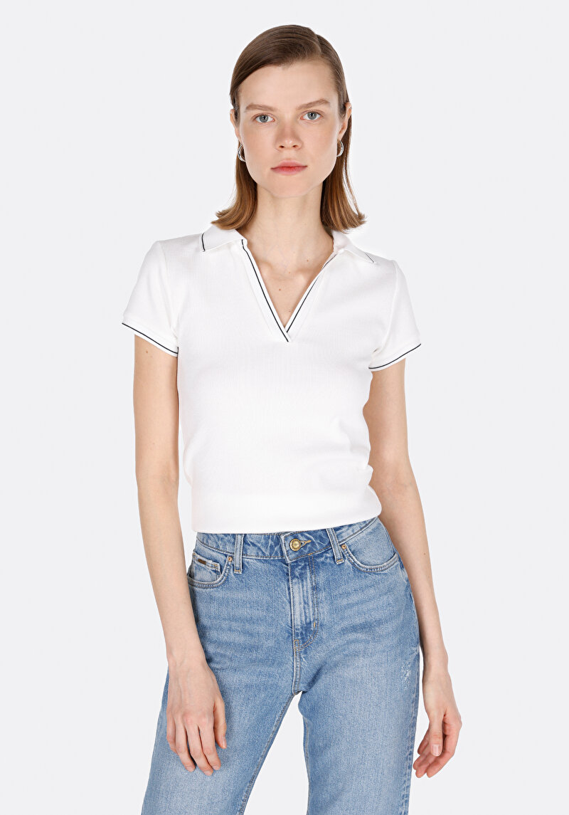 Slim Fit Polo Yaka Düz Kadın Beyaz Kısa Kol Tişört