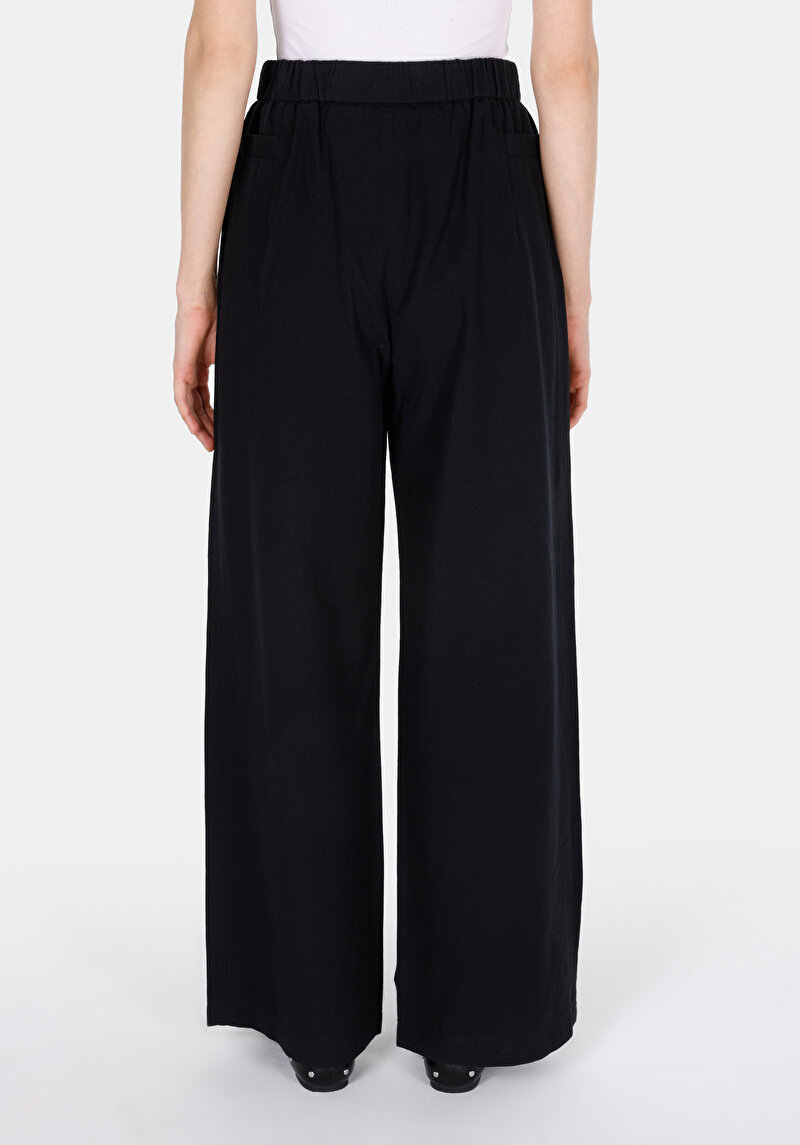 Regular Fit Yüksel Bel Geniş Paça Kadın Siyah Pantolon