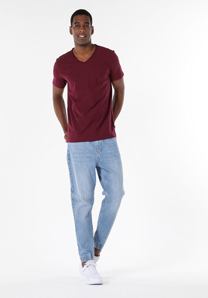 Classic Fit V Yaka Düz Erkek Bordo Kısa Kol Tişört