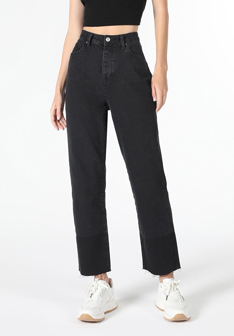 Straight Fit Yüksek Bel Düz Paça Kadın Denim Jean Pantolon
