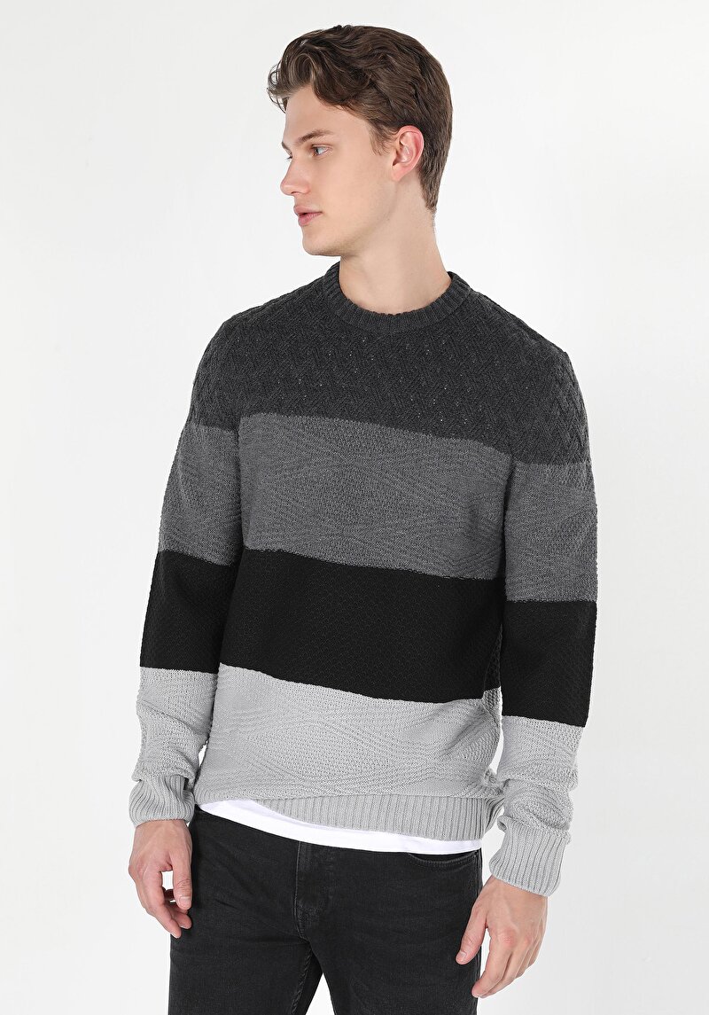 Regular Fit Yuvarlak Yaka Jakarlı Erkek Antrasit Kazak