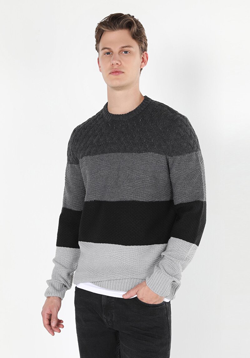 Regular Fit Yuvarlak Yaka Jakarlı Erkek Antrasit Kazak