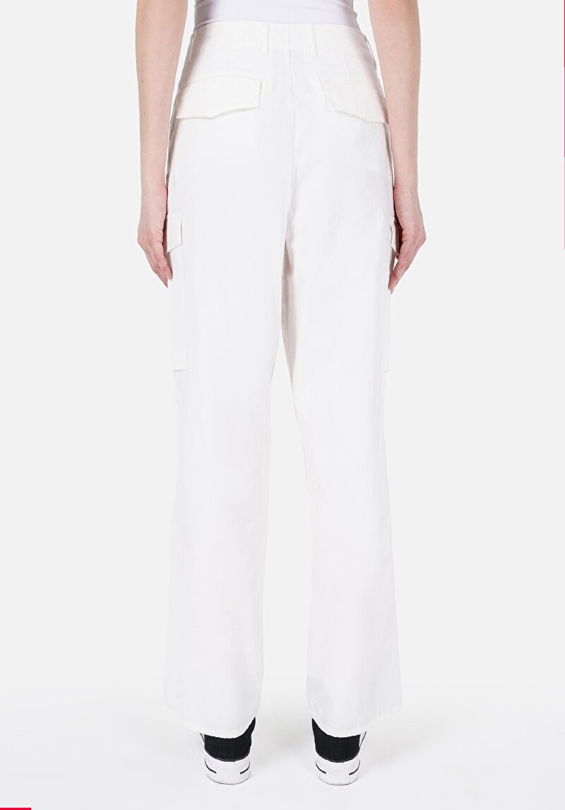 Regular Fit Yüksek Bel Geniş Paça Kadın Beyaz Pantolon