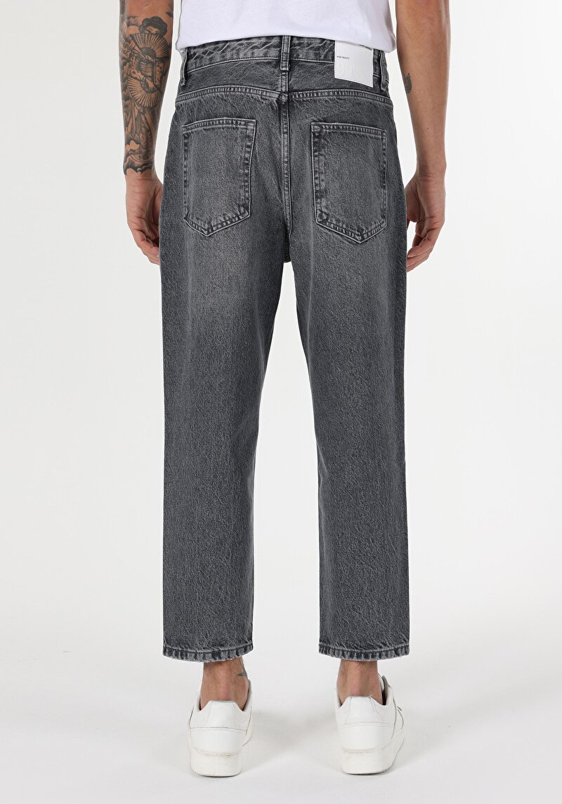 Loose Relaxed Fit Drop Crotch Kısa Paça Erkek Gri Jean Pantolon