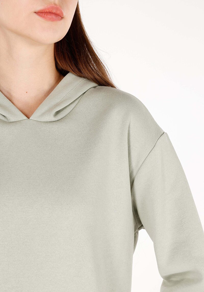 Regular Fit Kapüşonlu Düz Kadın Yeşil Sweatshirt