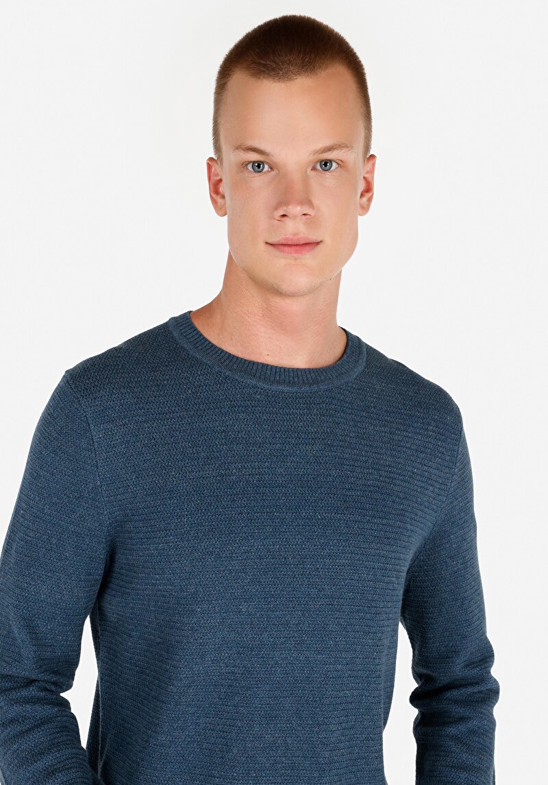 Regular Fit Yuvarlak Yaka Jakarlı Erkek Mavi Kazak