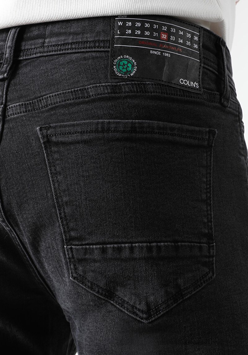 Slim Fit Düşük Bel Dar Paça Erkek Siyah Jean Pantolon