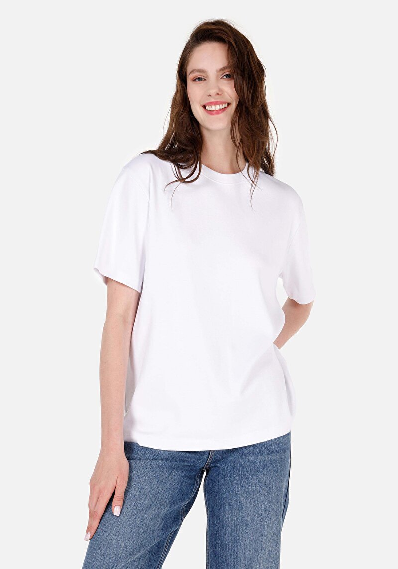Regular Fit Yuvarlak Yaka Düz Kadın Beyaz Kısa Kol Tişört
