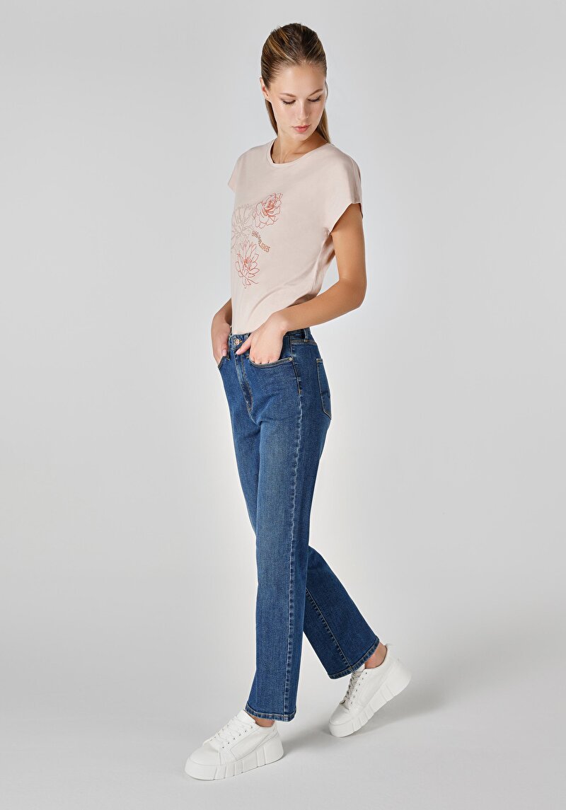 Regular Fit Orta Bel Slim Straight Leg Kadın İndigo Jean Pantolon