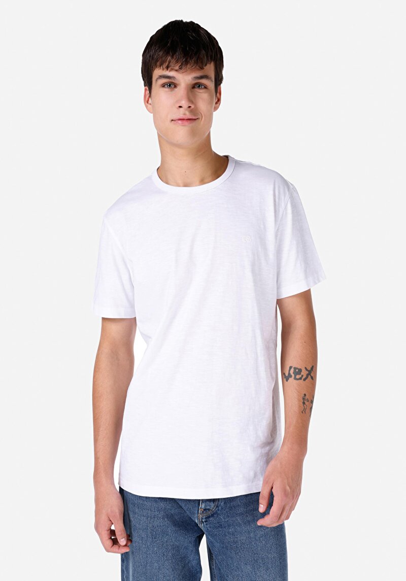 Comfort Fit Yuvarlak Yaka Düz Erkek Beyaz Kısa Kol Tişört