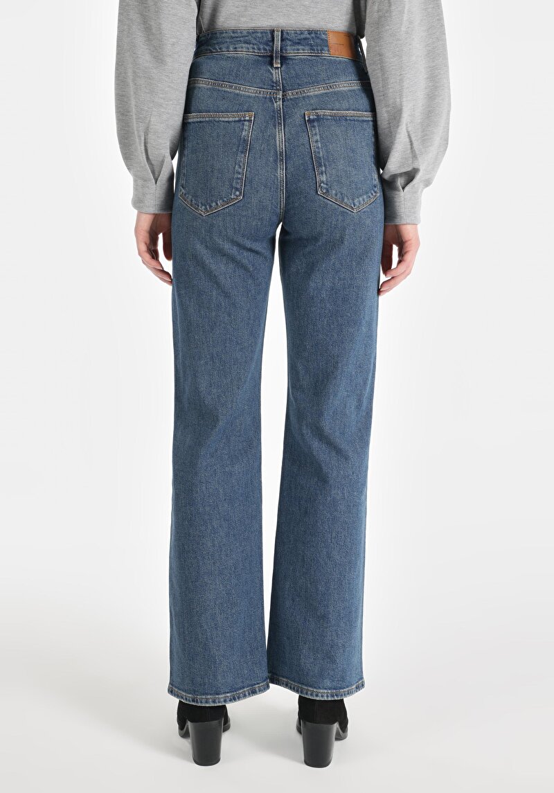 Regular Fit Yüksek Bel Düz Paça Kadın İndigo Jean Pantolon