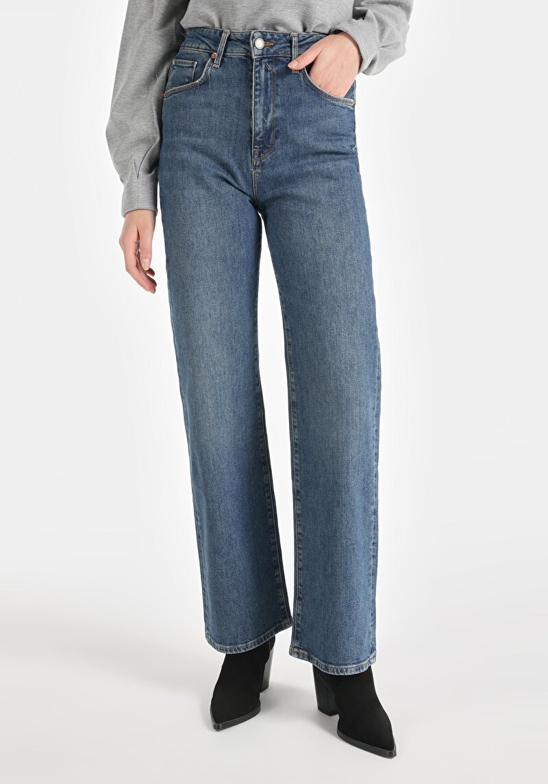 Regular Fit Yüksek Bel Düz Paça Kadın İndigo Jean Pantolon