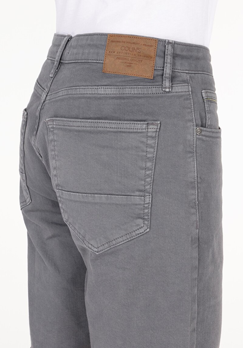 Regular Fit Orta Bel Düz Erkek Gri Şort