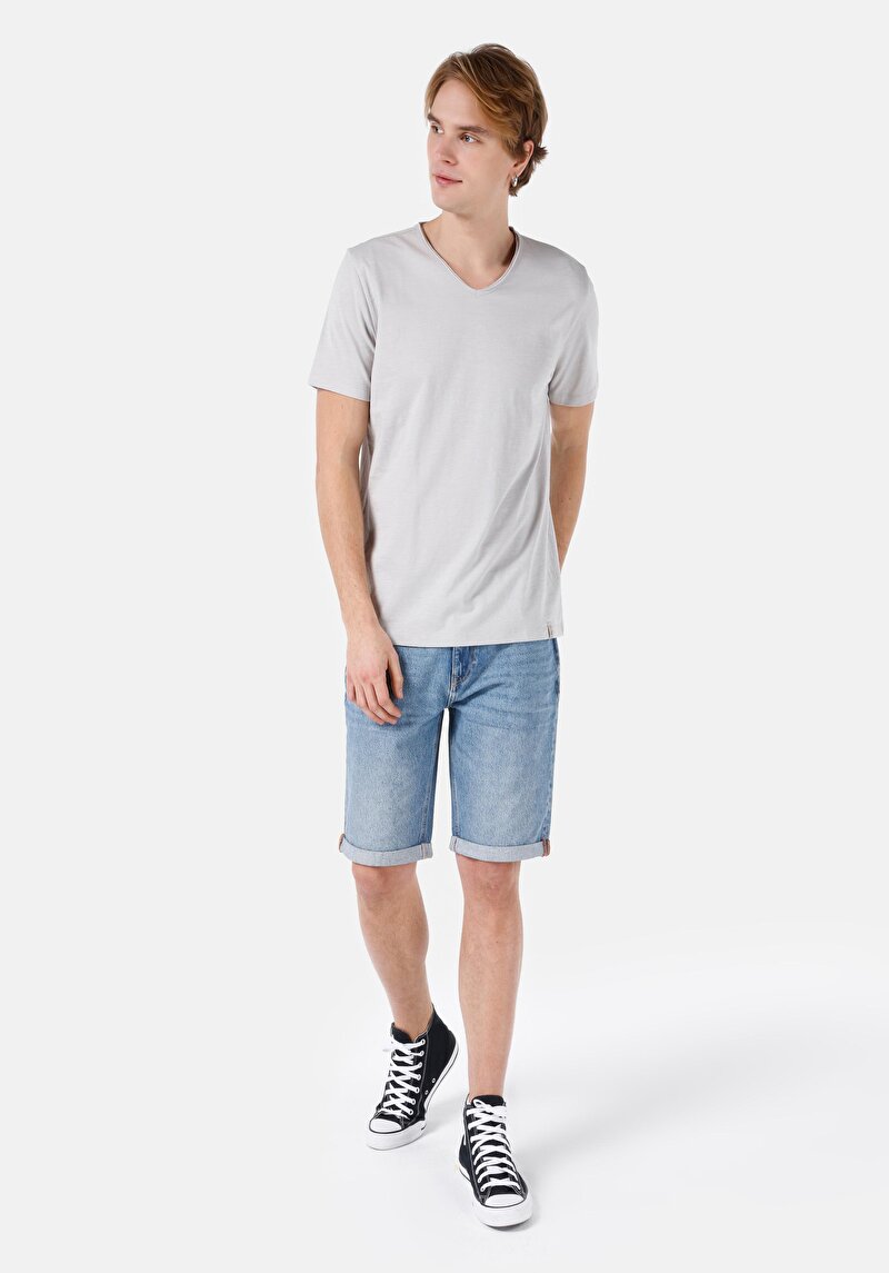 Regular Fit V Yaka Düz Erkek Taş Kısa Kol Tişört