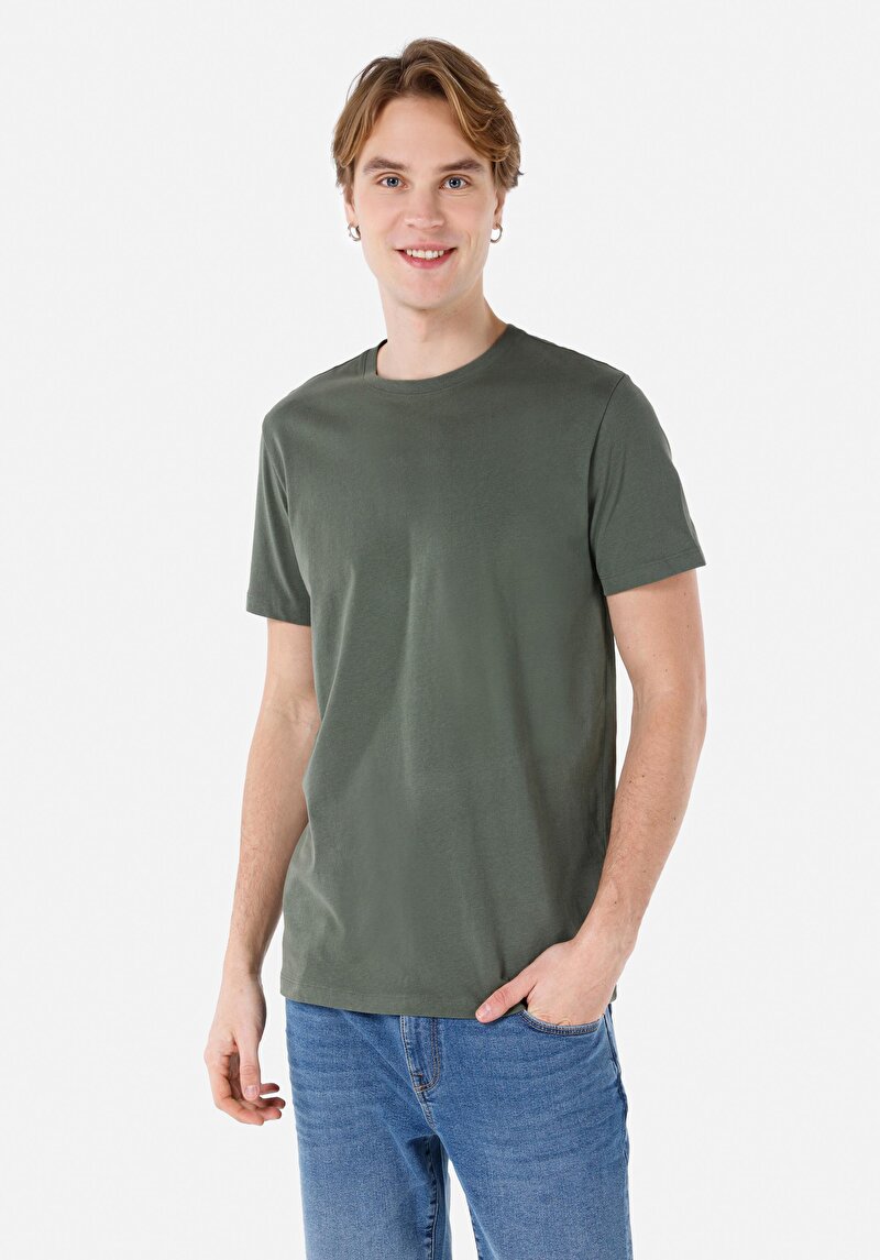 Regular Fit Yuvarlak Yaka Düz Erkek Yeşil Kısa Kol Tişört Cl1058592