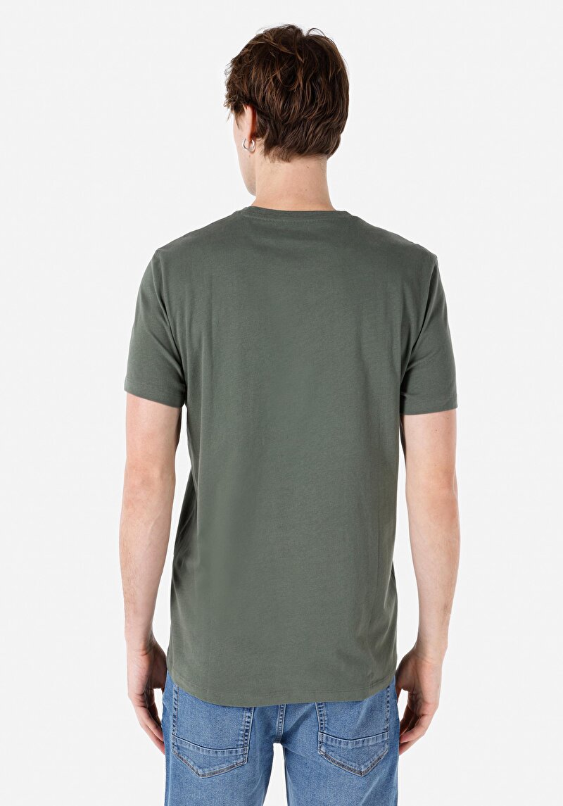 Regular Fit Yuvarlak Yaka Düz Erkek Yeşil Kısa Kol Tişört Cl1058592