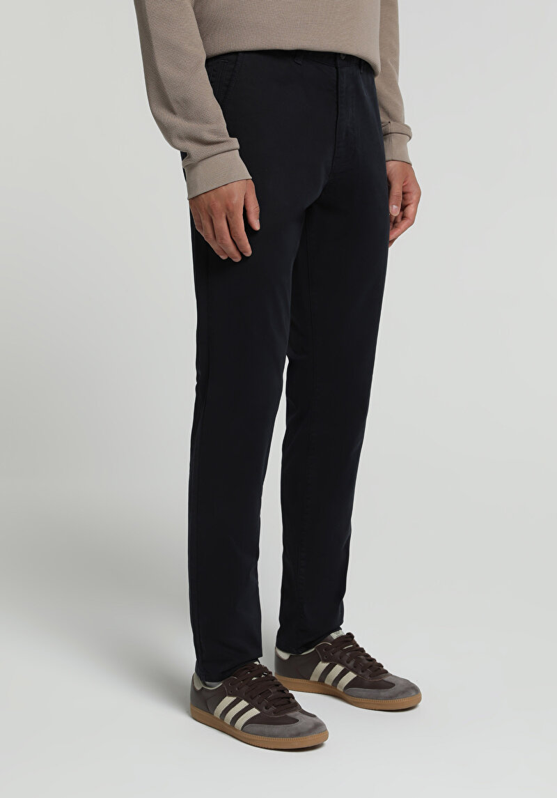 Slim Fit Orta Bel Düz Paça Erkek Lacivert Düğmeli Pantolon