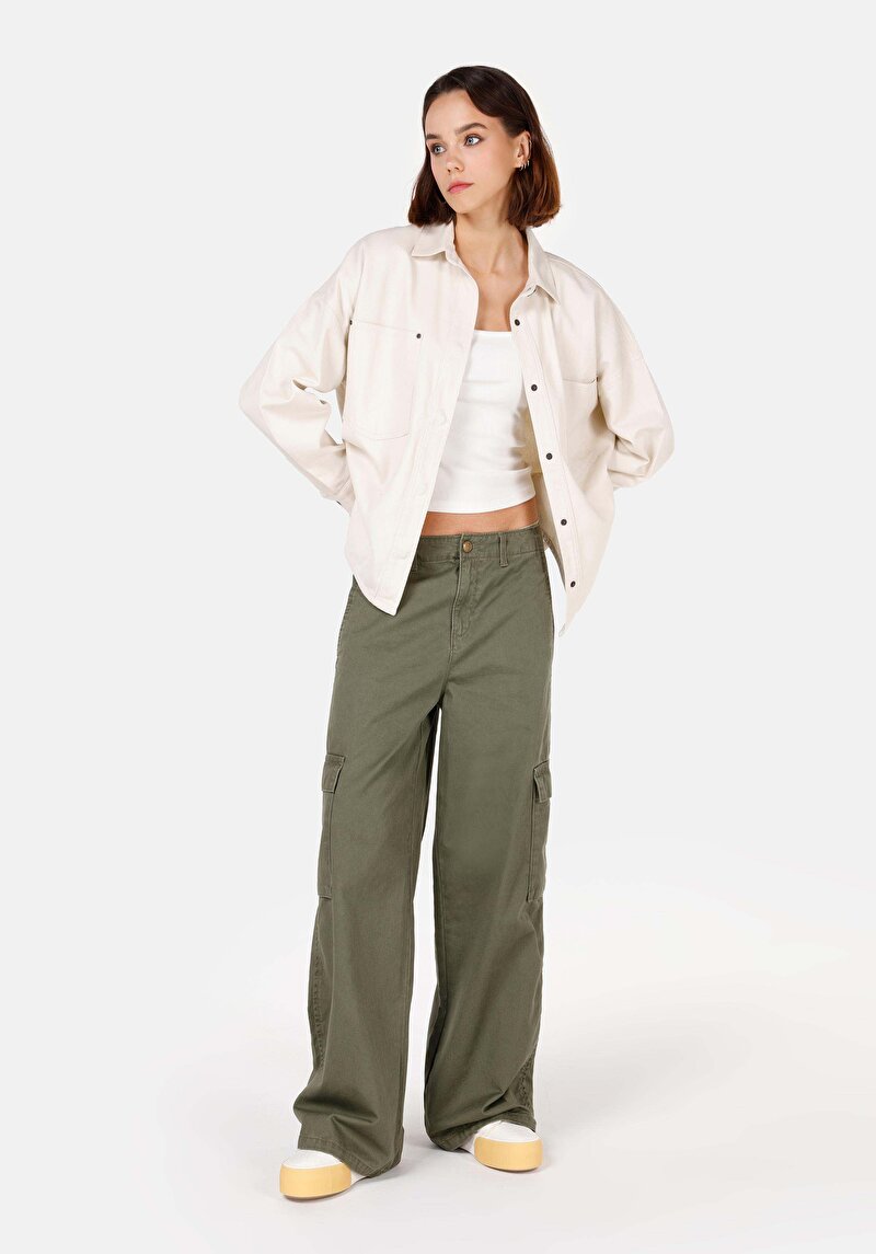 Relax Fit Shirt Neck Kadın Ekru Roll-Up Gömlek