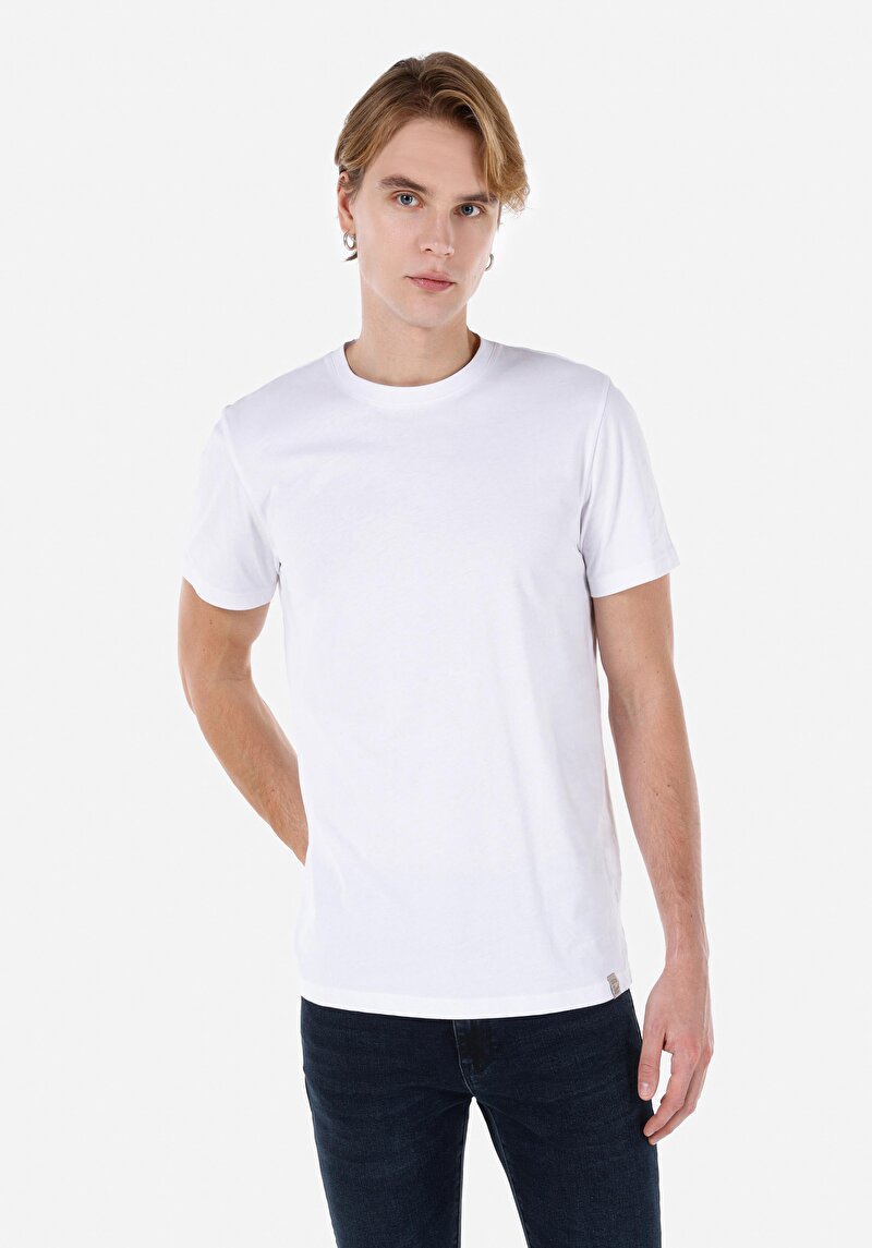 Regular Fit Yuvarlak Yaka Düz Erkek Beyaz Kısa Kol Tişört Cl1058592
