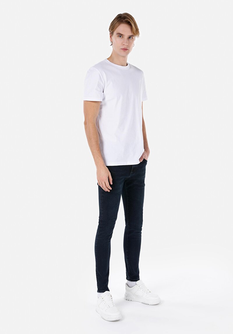 Regular Fit Yuvarlak Yaka Düz Erkek Beyaz Kısa Kol Tişört Cl1058592