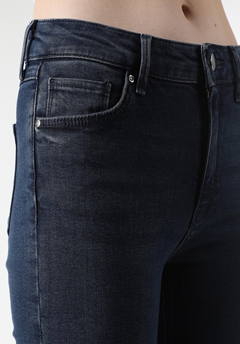 Skinny Fit Orta Bel Dar Paça Kadın İndigo Jean Pantolon