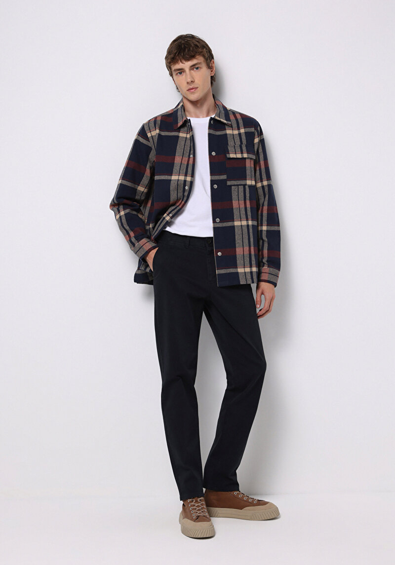 Regular Fit Orta Bel Düz Paça Cepli Erkek Lacivert Pantolon