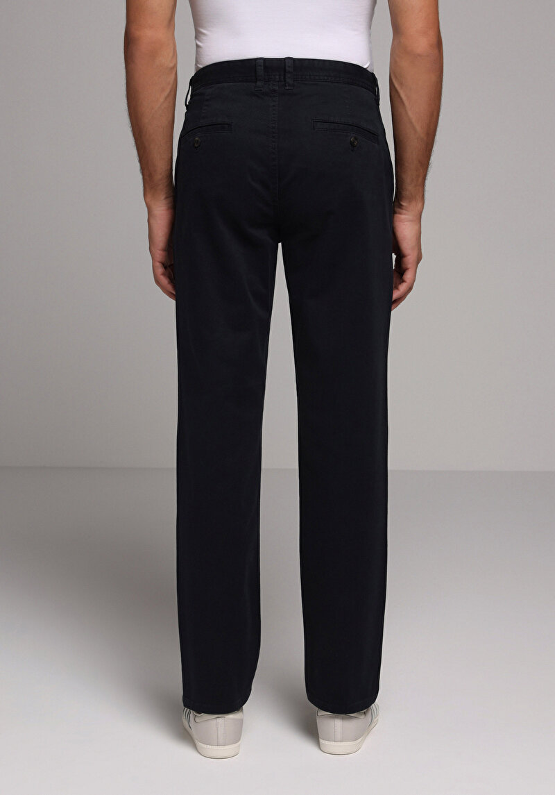 Regular Fit Orta Bel Düz Paça Cepli Erkek Lacivert Pantolon