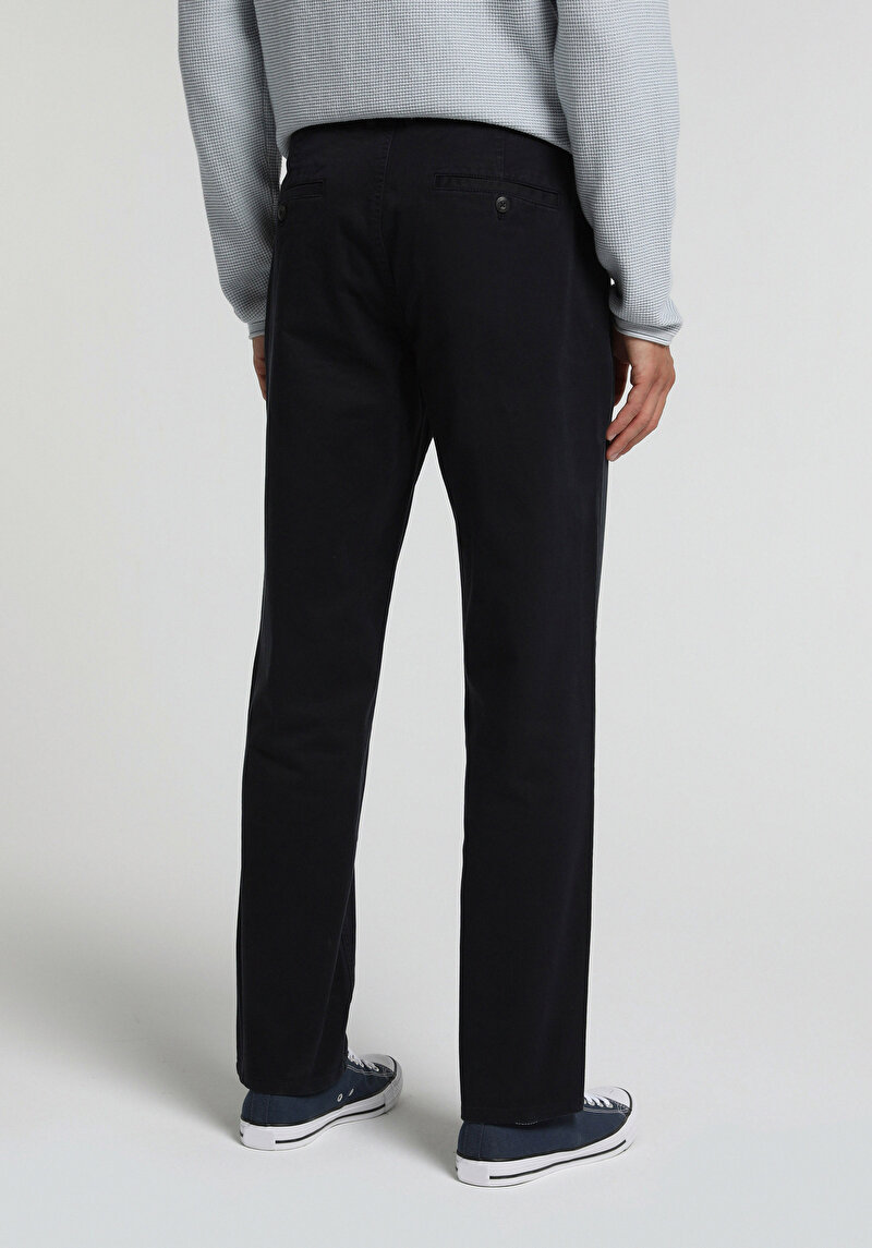 Regular Fit Orta Bel Düz Paça Cepli Erkek Lacivert Pantolon