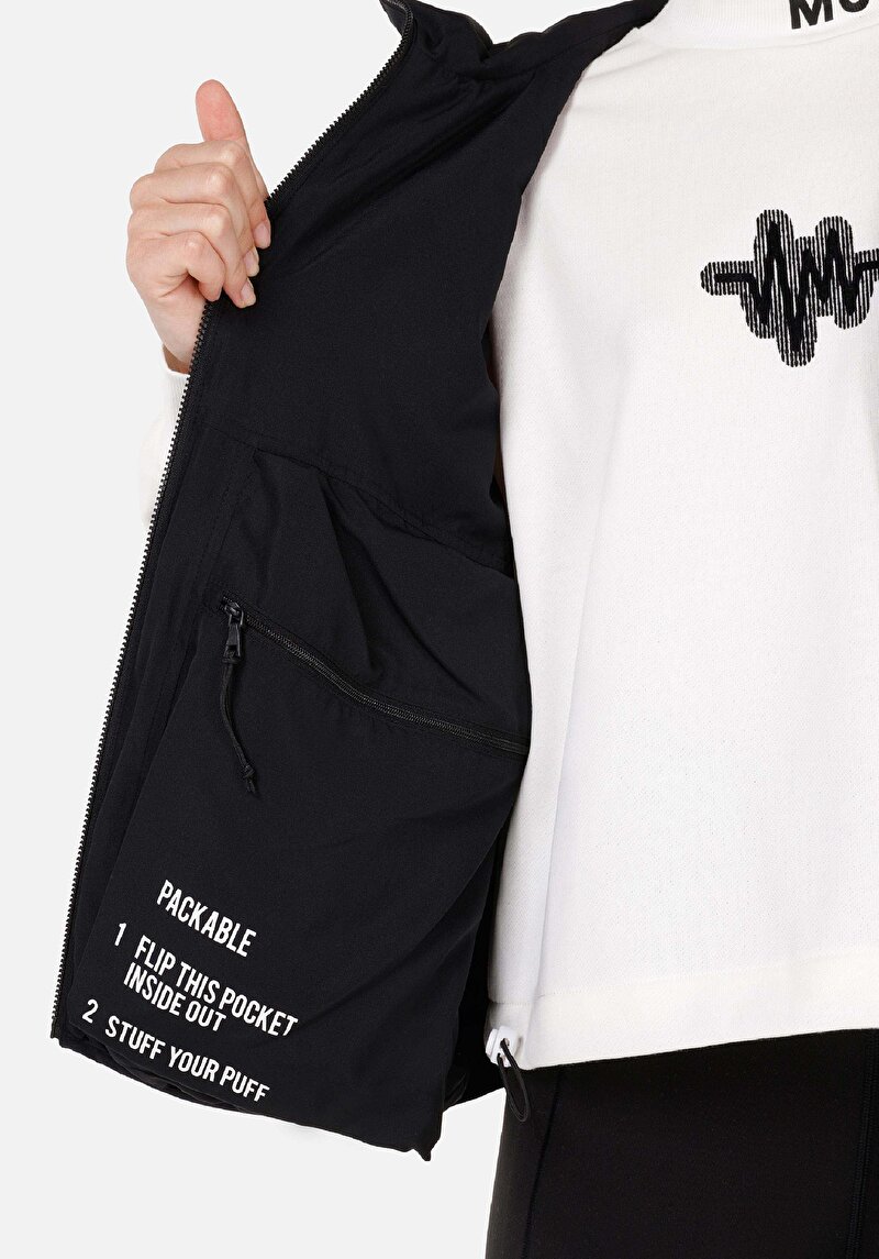 Regular Fit Kapüşonlu Fermuarlı Kadın Siyah Yelek