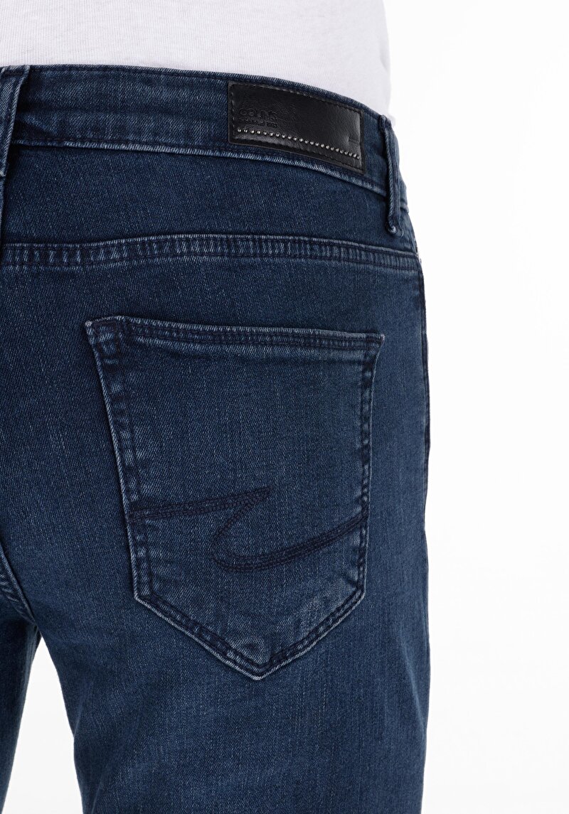Slim Fit Düşük Bel Dar Paça Cepli Erkek Koyu İndigo Jean Pantolon