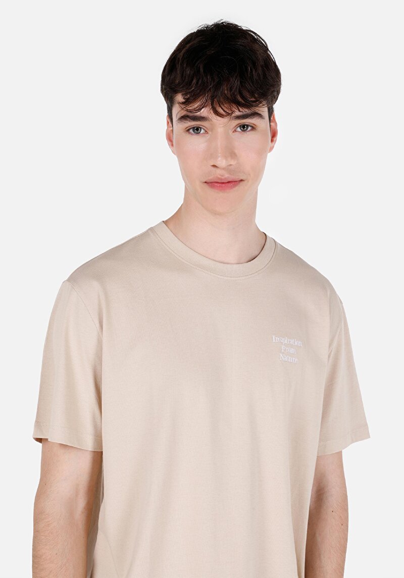 Comfort Fit Yuvarlak Yaka Düz Erkek Bej Örme Kısa Kol Tişört