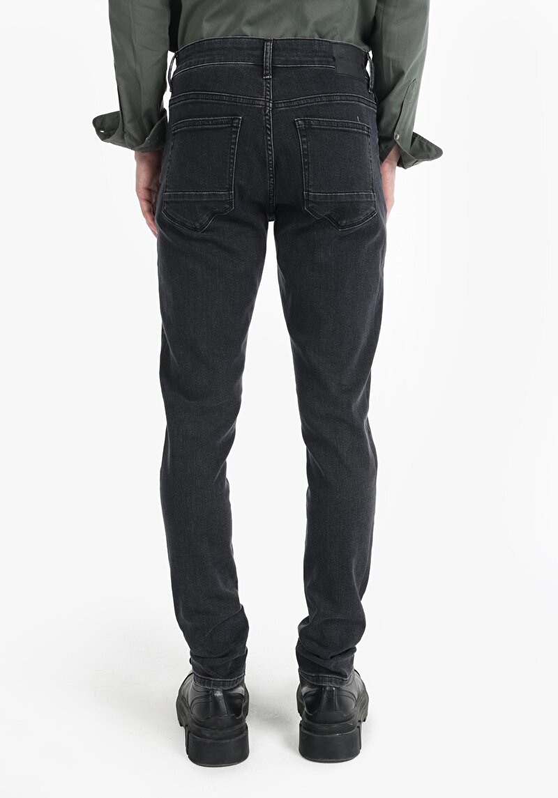 Slim Fit Düşük Bel Dar Paça Erkek Denim Jean Pantolon