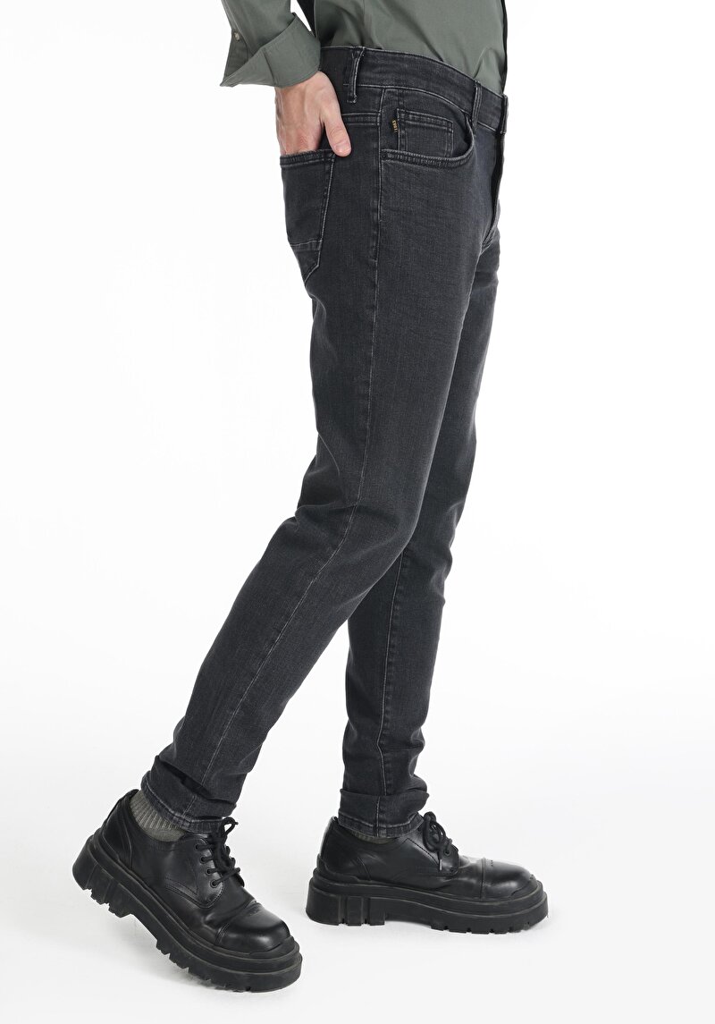 Slim Fit Düşük Bel Dar Paça Erkek Denim Jean Pantolon