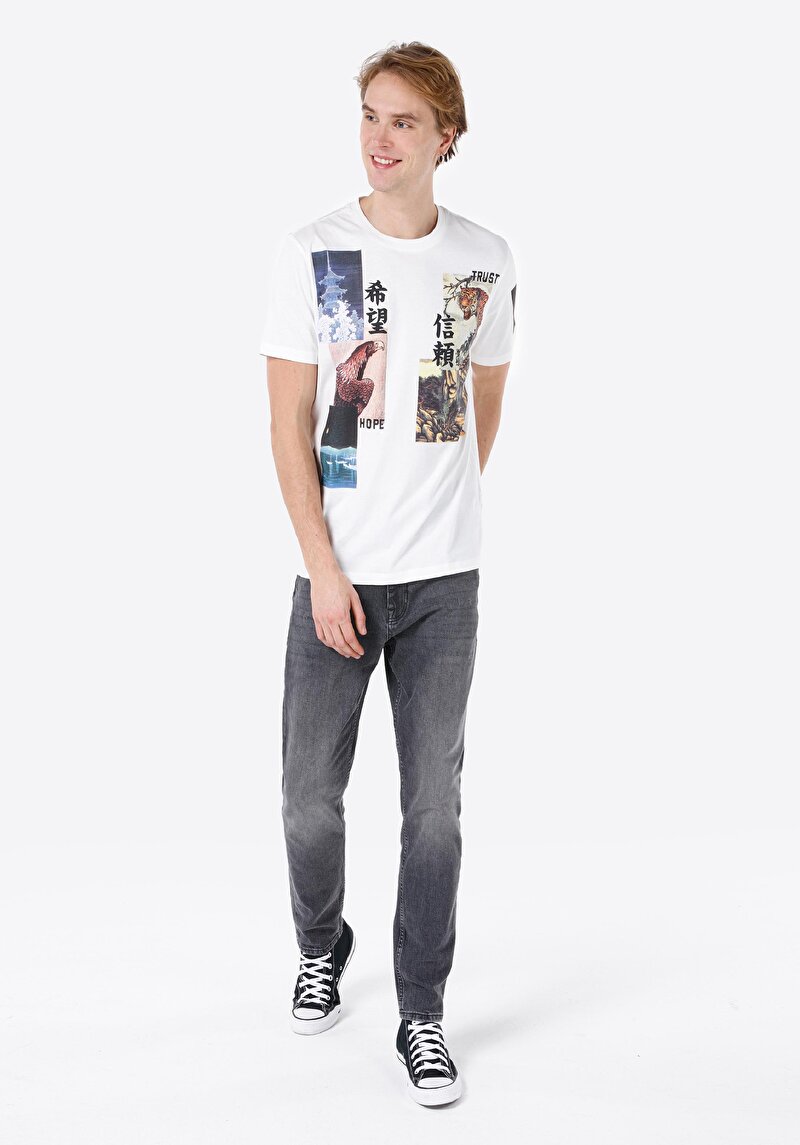 Regular Fit Yuvarlak Yaka Düz Erkek Beyaz Kısa Kol Tişört