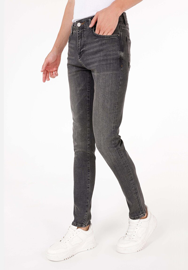 Slim Fit Düşük Bel Dar Paça Erkek Siyah Jean Pantolon