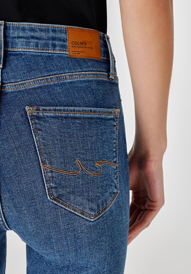 Slim Fit Orta Bel Düz Paça Kadın Denim Jean Pantolon
