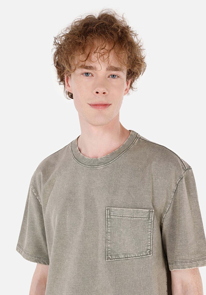 Comfort Fit Yuvarlak Yaka Erkek Yeşil Kısa Kol Tişört