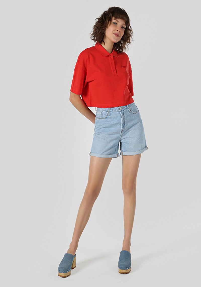 Pamuklu Cepli Mom Fit Yüksek Bel Kadın Mavi Denim Şort