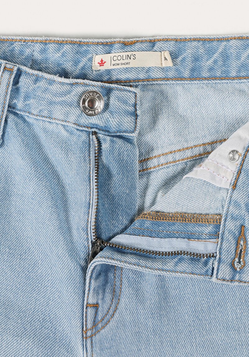 Pamuklu Cepli Mom Fit Yüksek Bel Kadın Mavi Denim Şort