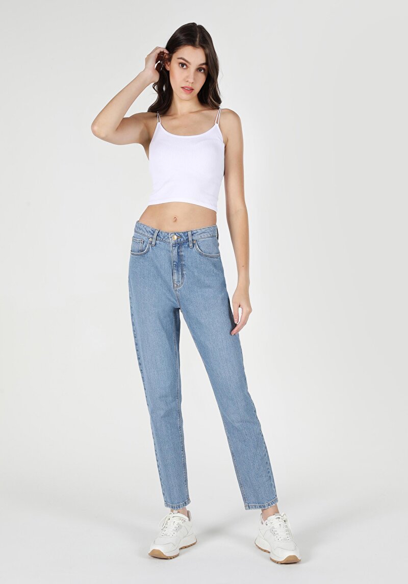 Mom Fit Yüksek Bel Daralan Paça Kadın İndigo Denim Jean Pantolon