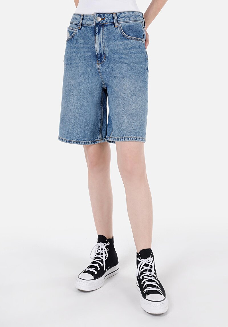 Regular Fit Yüksek Bel Orta Paça Kadın Denim Jean Şort