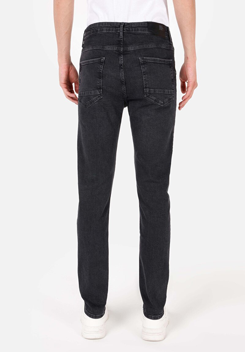 Skinny Fit Yüksel Bel Dar Paça Erkek Siyah Jean Pantolon