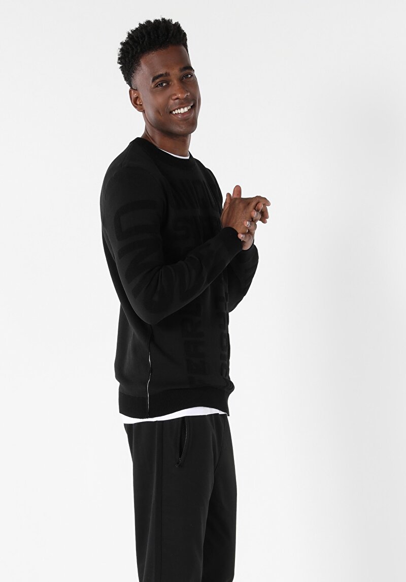 Regular Fit Yuvarlak Yaka Jakarlı Erkek Siyah Triko Kazak